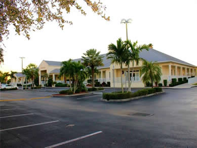 Florida Strip Centers Real Estate Specialist - Let us help you buy or sell your next Strip Centers Property