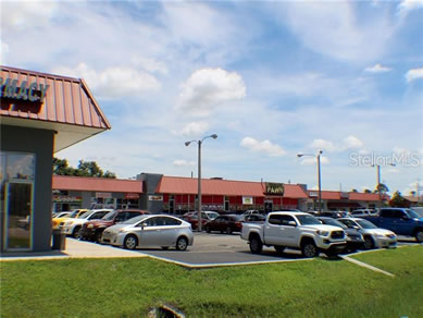 Florida Strip Centers Real Estate Specialist - Let us help you buy or sell your next Strip Centers Property