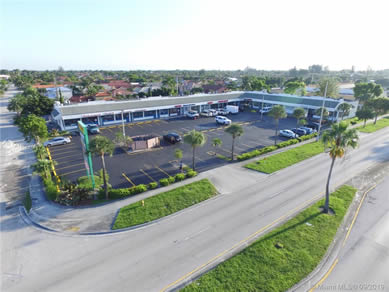 Florida Strip Centers Real Estate Specialist - Let us help you buy or sell your next Strip Centers Property