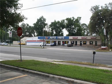 Florida Strip Centers Real Estate Specialist - Let us help you buy or sell your next Strip Centers Property