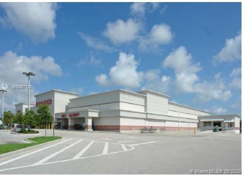 Florida Strip Centers Real Estate Specialist - Let us help you buy or sell your next Strip Centers Property