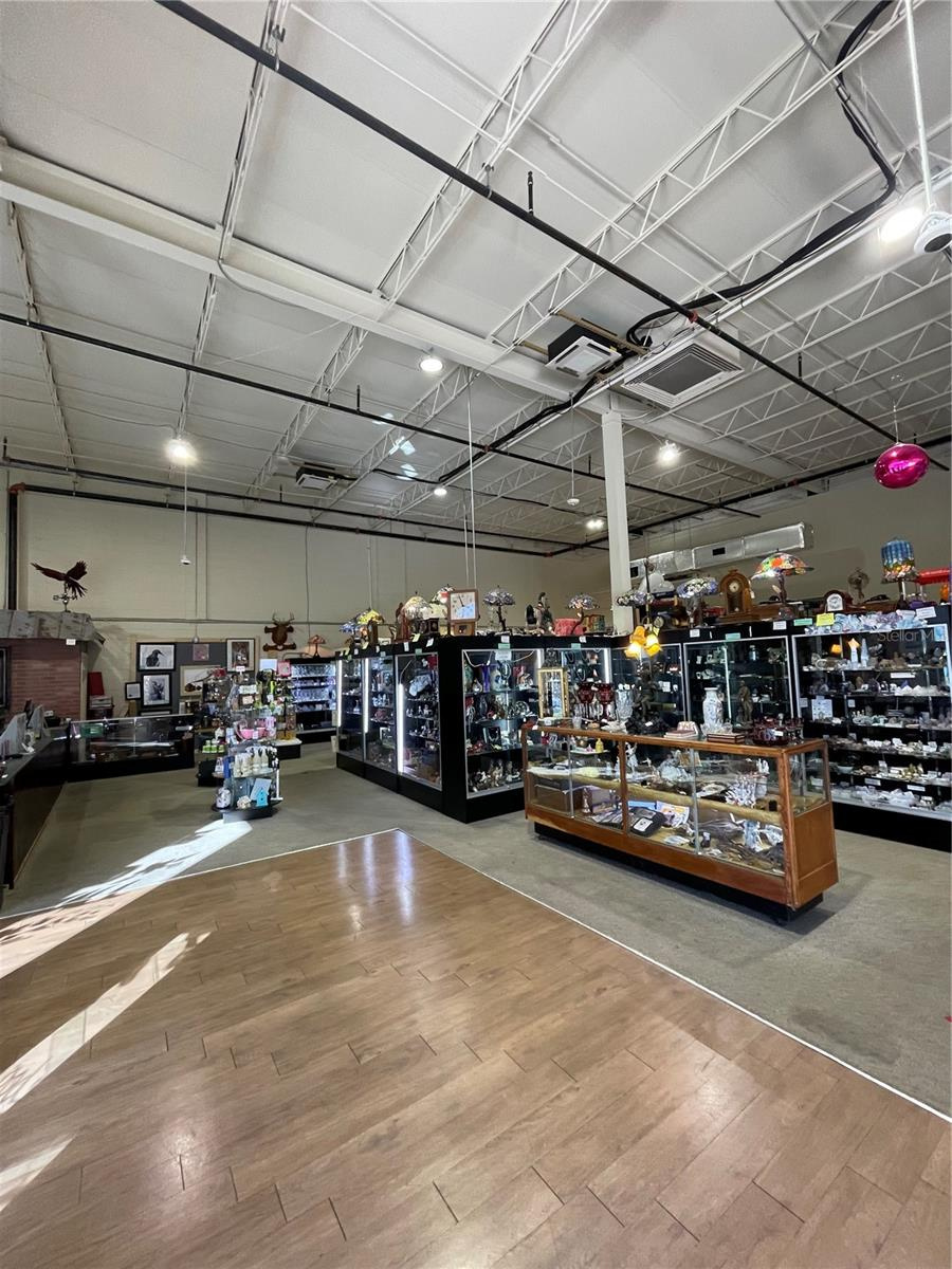 Strip Center For Sale in Eustis, FL 26,800 sq ft $2,700,000 Strip Center For Sale in Eustis, FL 26,800 sq ft $2,700,000