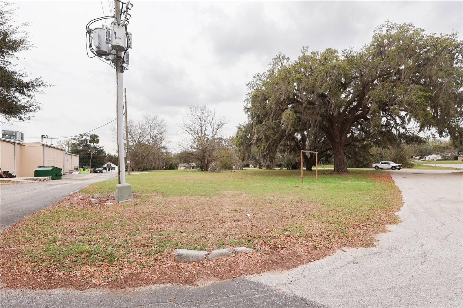 Strip Center For Sale in Marion County, FL - 23,000 sq ft $3,195,000 Strip Center For Sale in Marion County, FL - 23,000 sq ft $3,195,000
