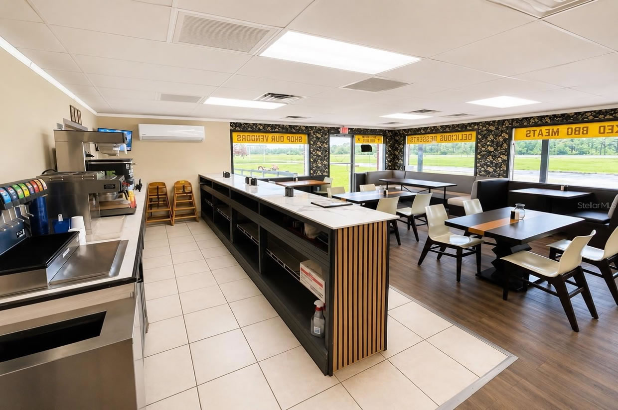 Strip Center For Sale in Polk County, FL - 12,500 sq ft - $1,290,000